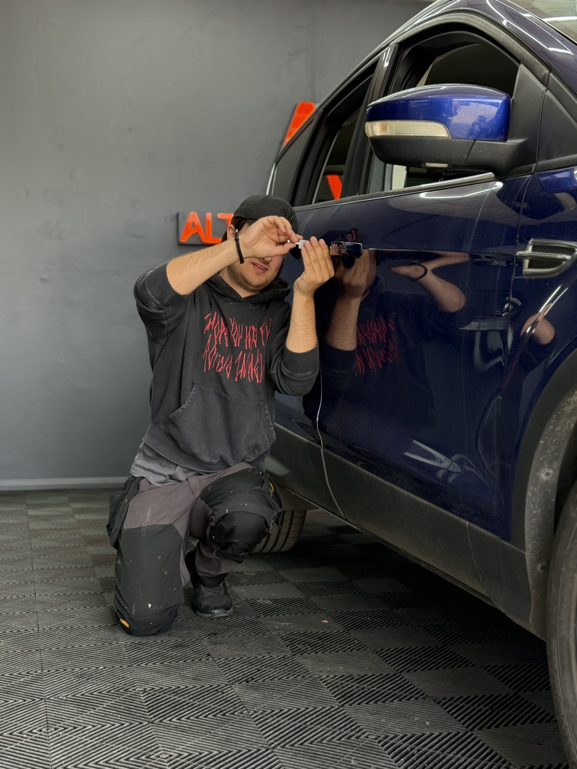 Non-destructive vehicle entry for locked out drivers